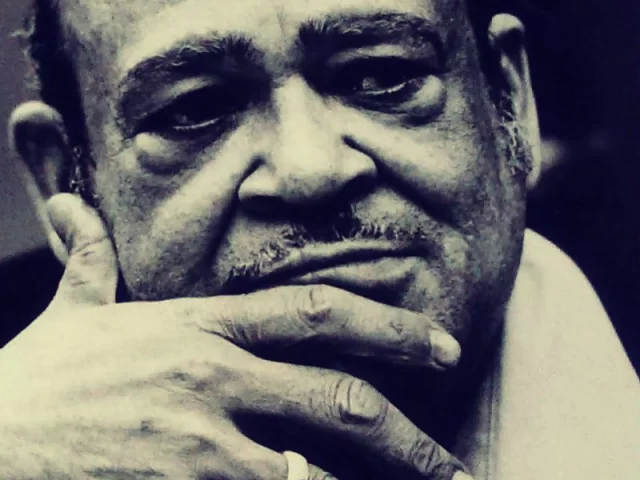 Pearland: Arnett Cobb gravesite