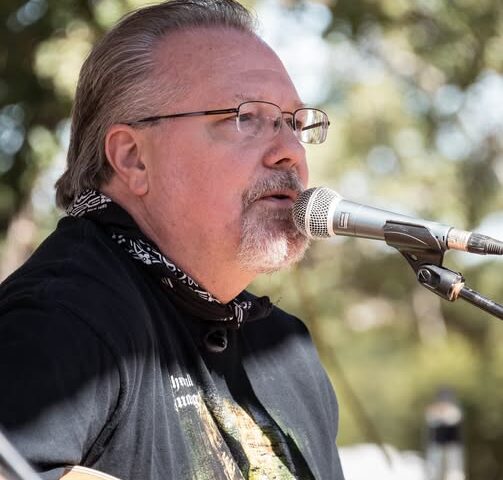 Brian Burns, the Waco Troubadour, Has Died