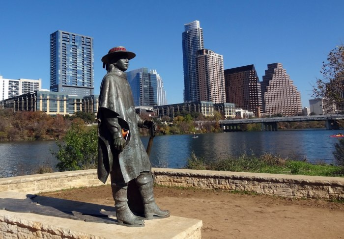 Austin: Stevie Ray Vaughan statue