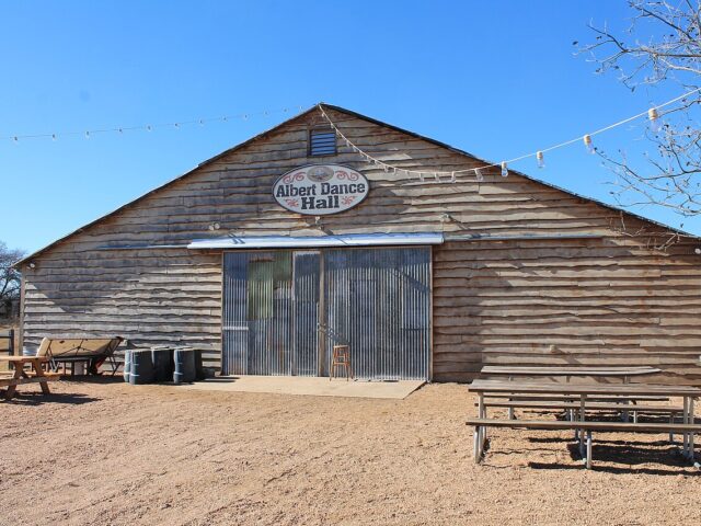 Albert: Albert Dance Hall