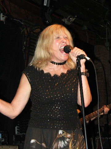 Austin: Angela Strehli and Soul Shake at Antone's Records