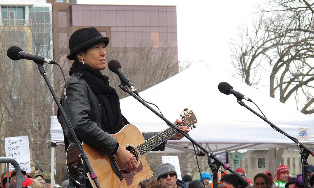 Michelle Shocked on stage, ahead of her Kessler Theater show
