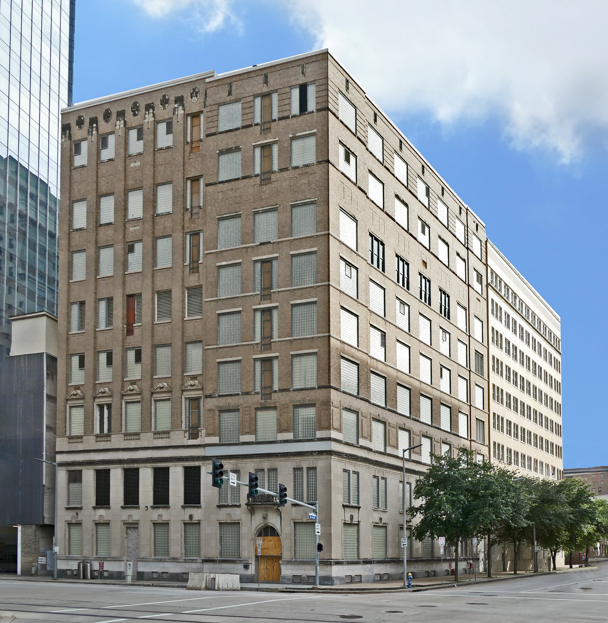 Houston: The Bronze Peacock Club