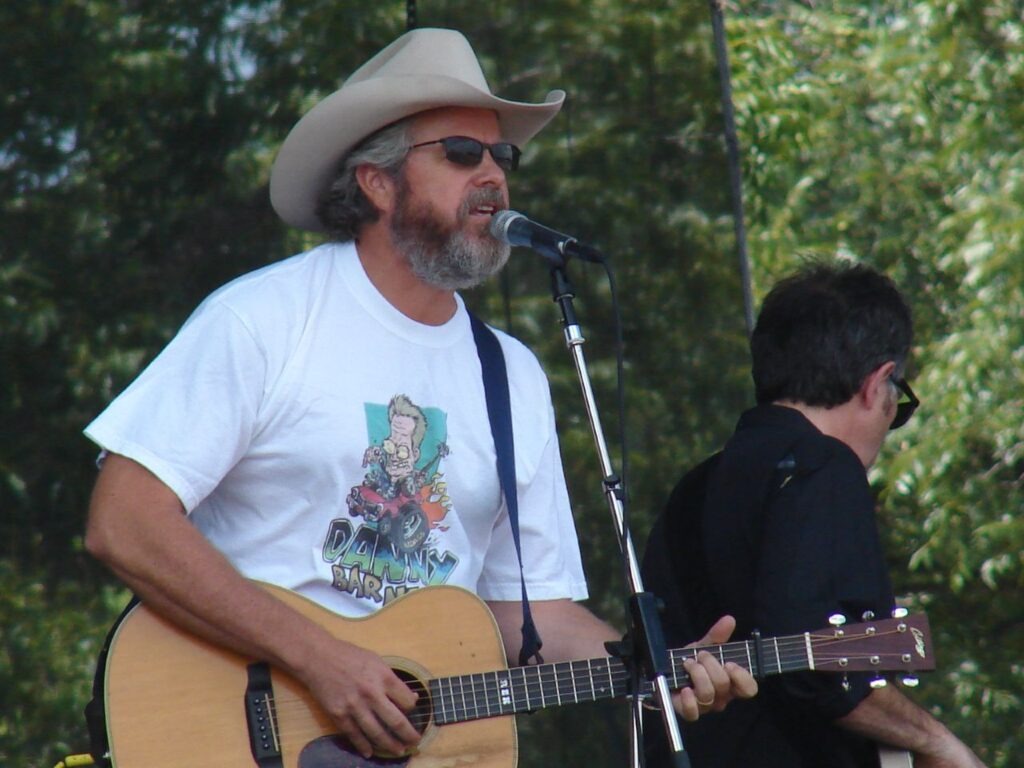 Robert Earl Keen Turns Labor Day Into One Big Thank-You at Floore’s Country Store