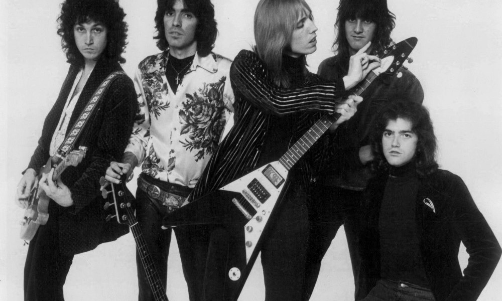 Tom Petty and the Heartbreakers, Stan Lynch's former band, ahead of the Speaker Wars show