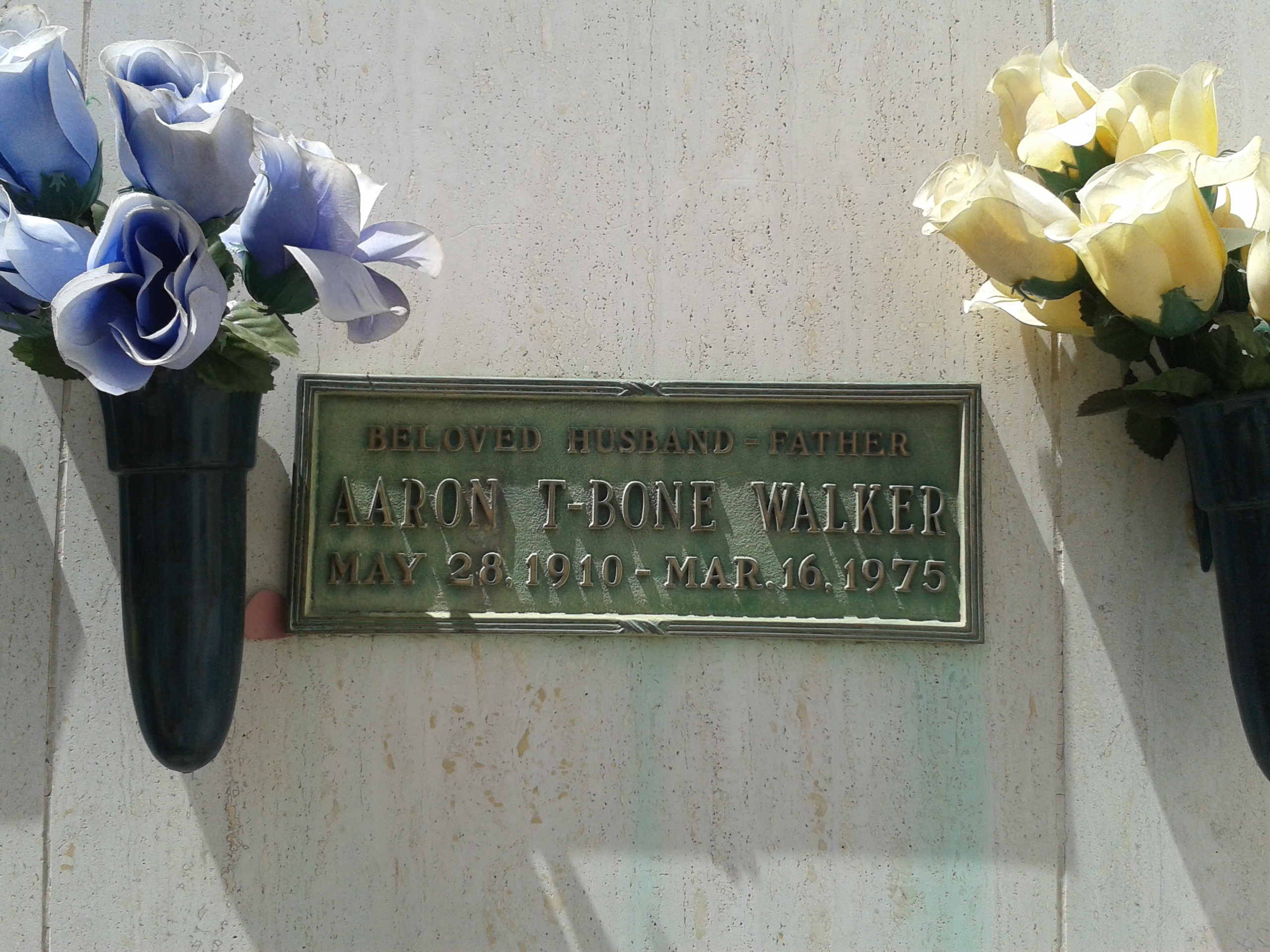Inglewood: T-Bone Walker Grave at Inglewood Park Cemetery