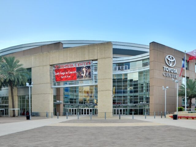 Houston: Toyota Center