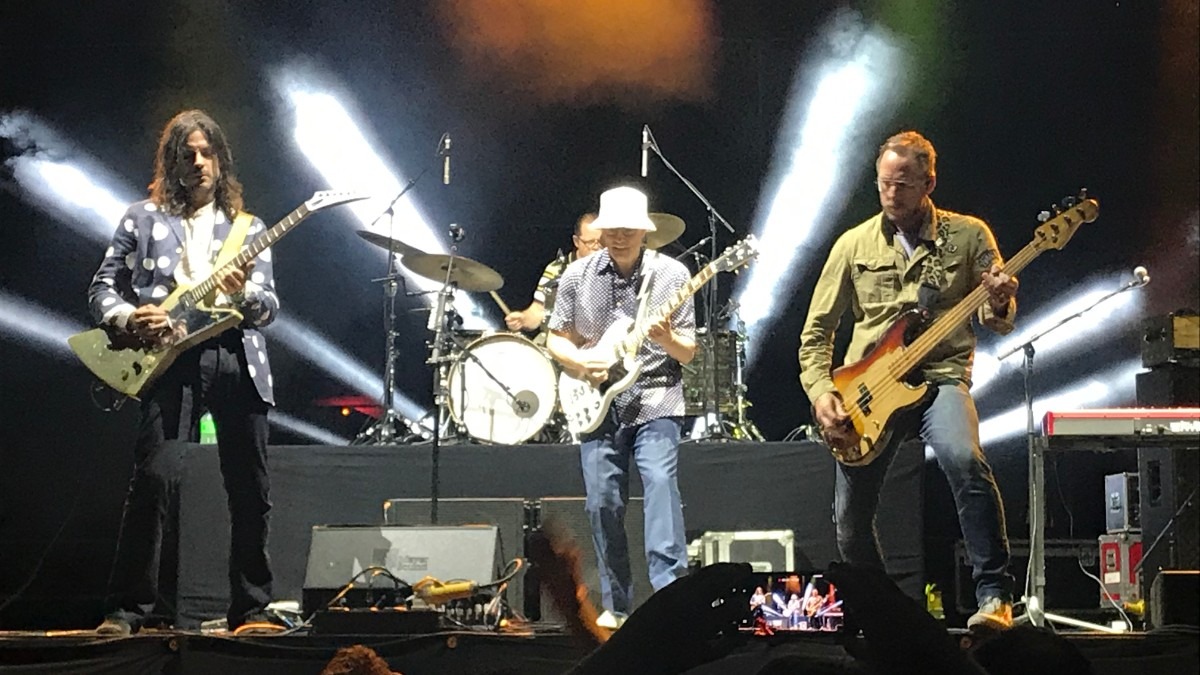 weezer-band.jpg